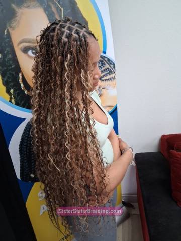 Sister Sister Braiding gallery picture 17